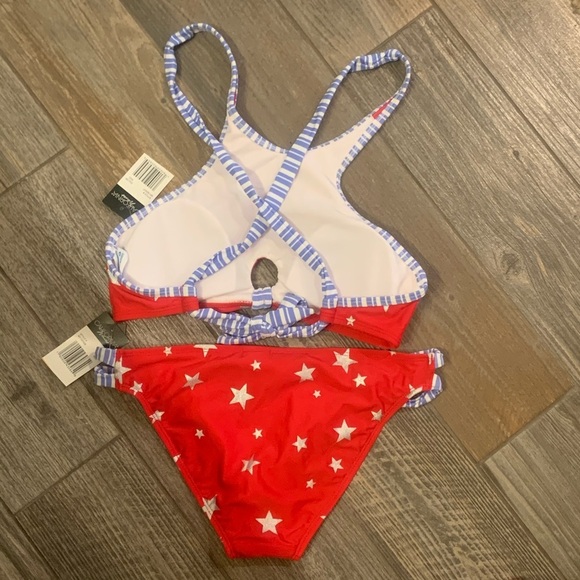 XS S or M NWT California Waves USA Flag Stars Bikini Set - Picture 9 of 9